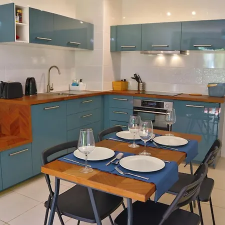 Bahamas, Apartment